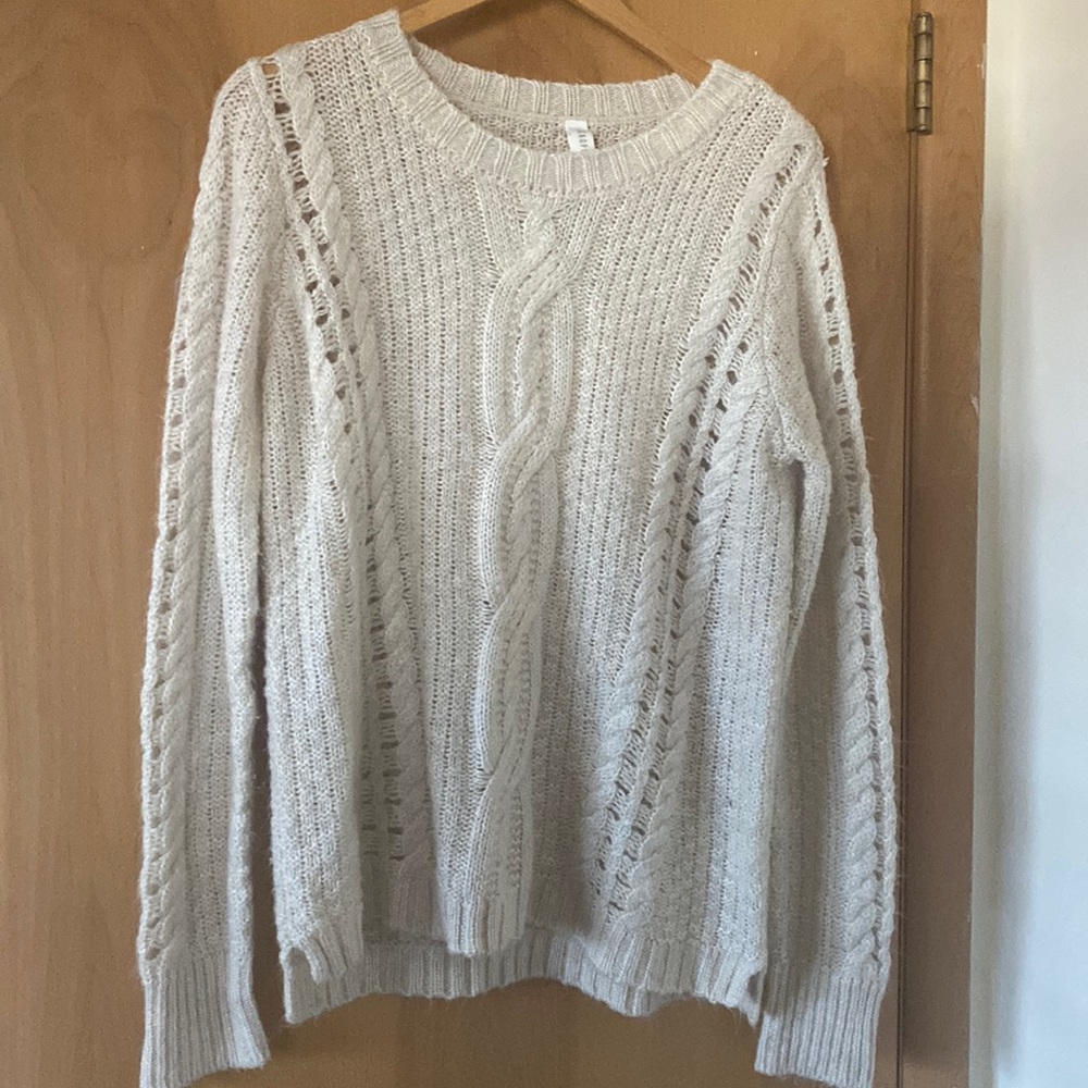 Aeropostale cable knit sweater